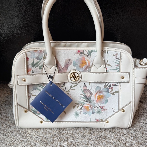 NWT Adrienne Vittadini Women's Garden Bloom Collection Satchel - Picture 1 of 11